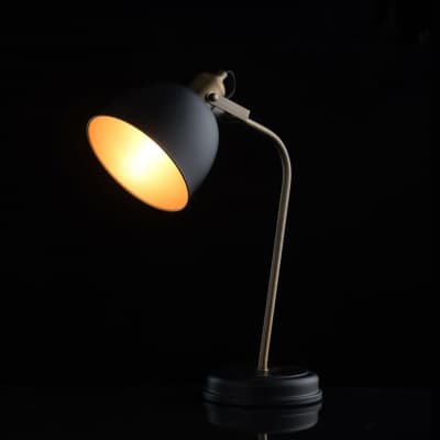Настольная лампа MW-Light Вальтер 551031701