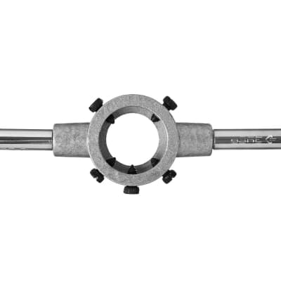 Плашкодержатель ЗУБР  30 мм, глубина 11 мм, для закрепления M10 28141-30_z01